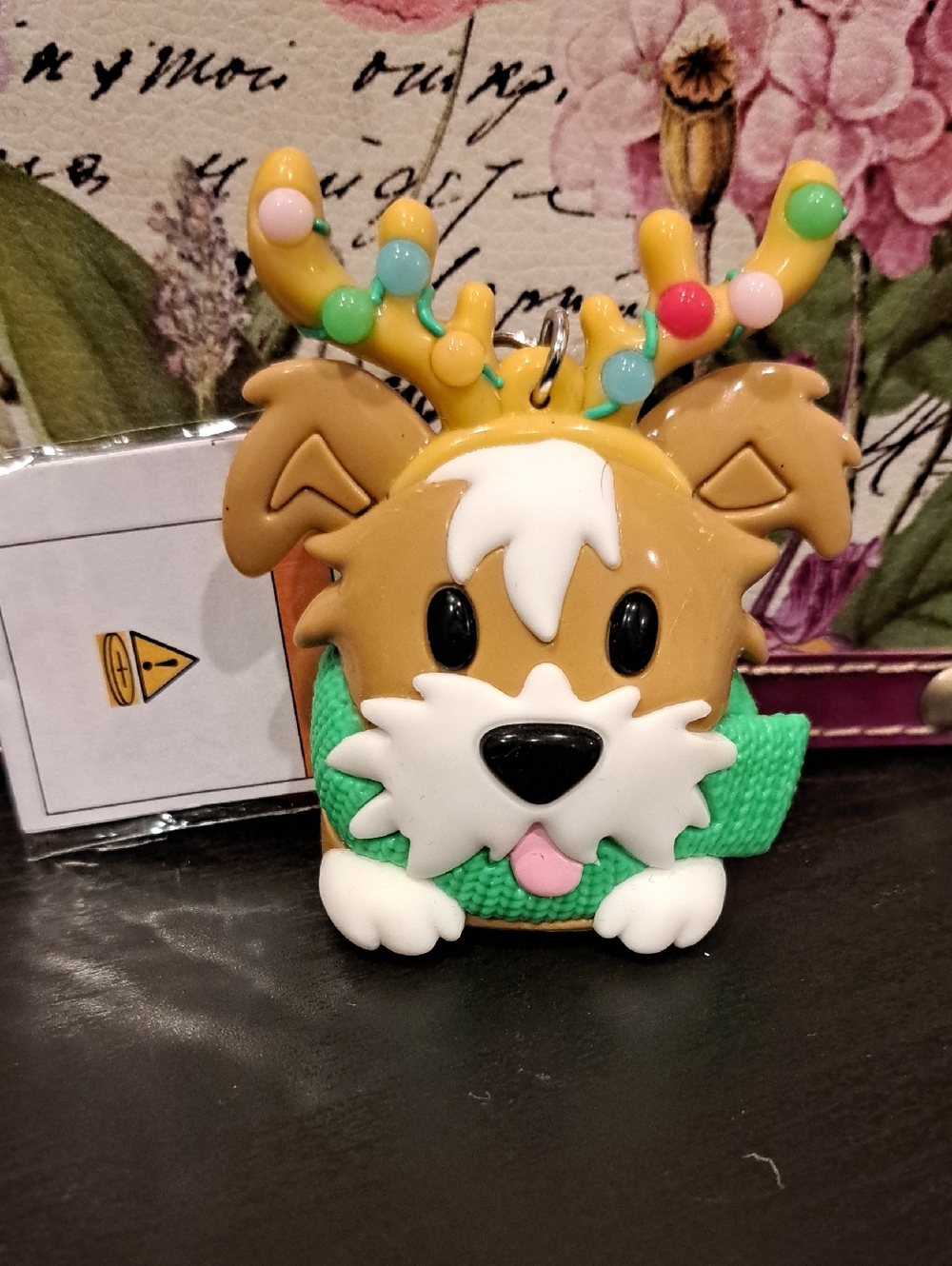 Bath & Body Works Brown and Green Reindeer Pocketbac Holder